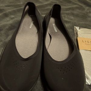 Lissom Flytes Ballet size 12 plus Bamboo Liner Socks